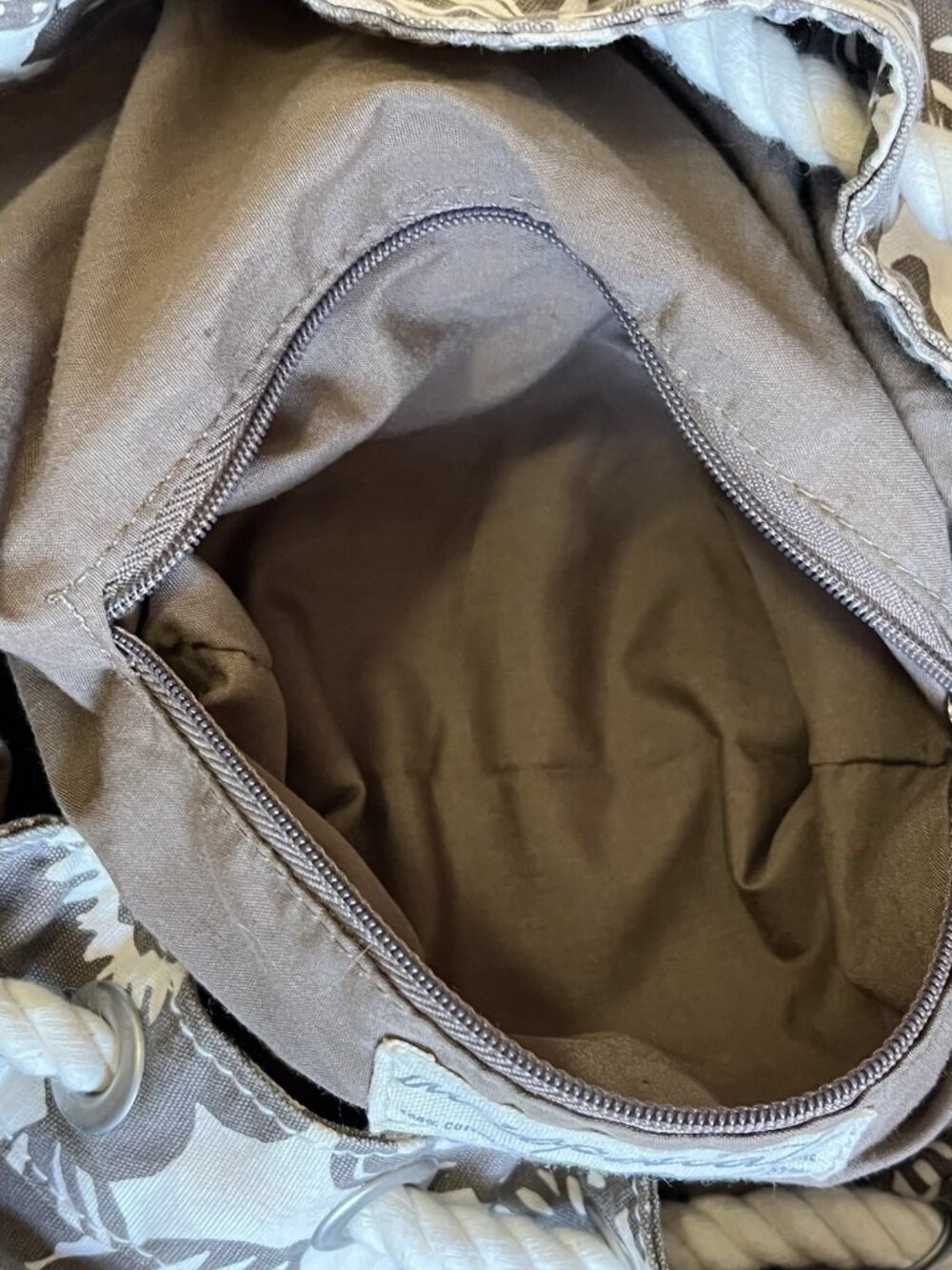 Aeropostale Floral Canvas Drawstring Hobo Shoulder Bag Green White Medium - Picture 10 of 14